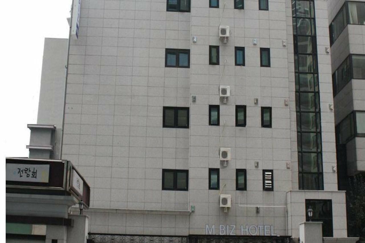 M. Biz Hotel Seoul Exterior photo